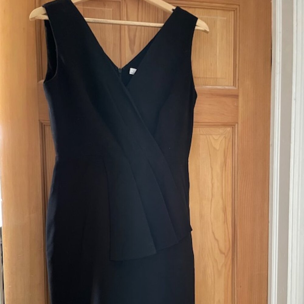 Calvin Klein black v-neck dress with fold accent at waist- size 6